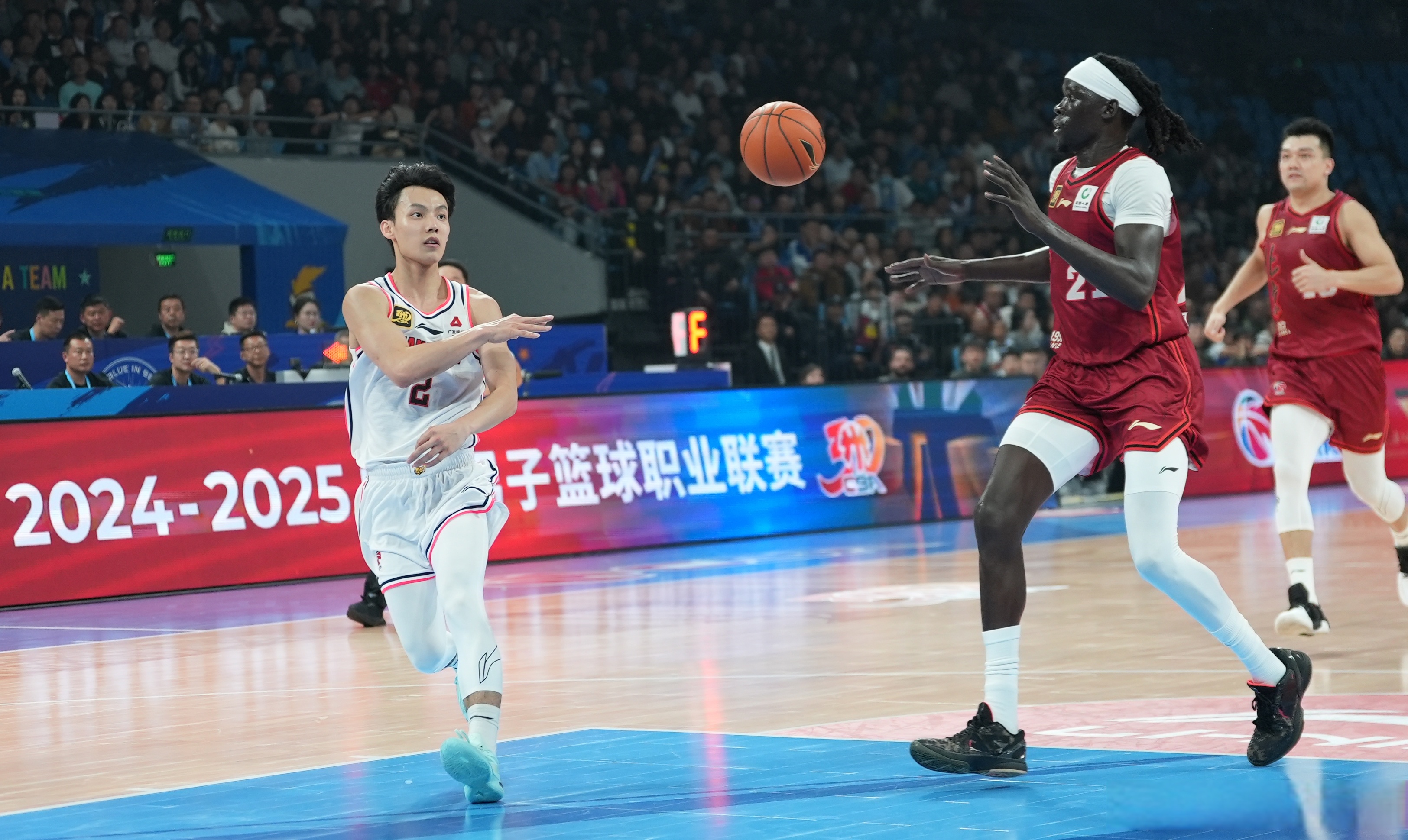 星空体育app下载-包含团队配合：北京队全场助攻达24次，传球流畅！的词条